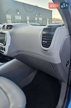 Внедорожник / Кроссовер Kia Soul 2014 в 
