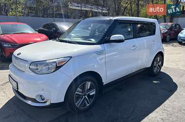 Внедорожник / Кроссовер Kia Soul 2016 в 