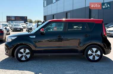 Внедорожник / Кроссовер Kia Soul 2016 в 