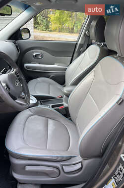 Внедорожник / Кроссовер Kia Soul 2014 в 