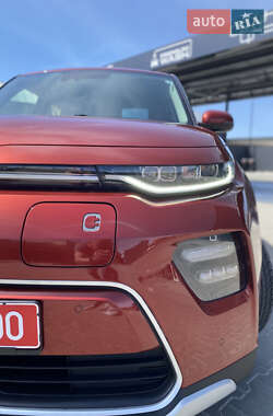 Позашляховик / Кросовер Kia Soul 2020 в 