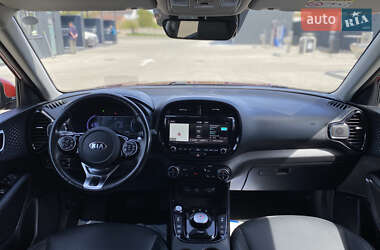 Позашляховик / Кросовер Kia Soul 2020 в 