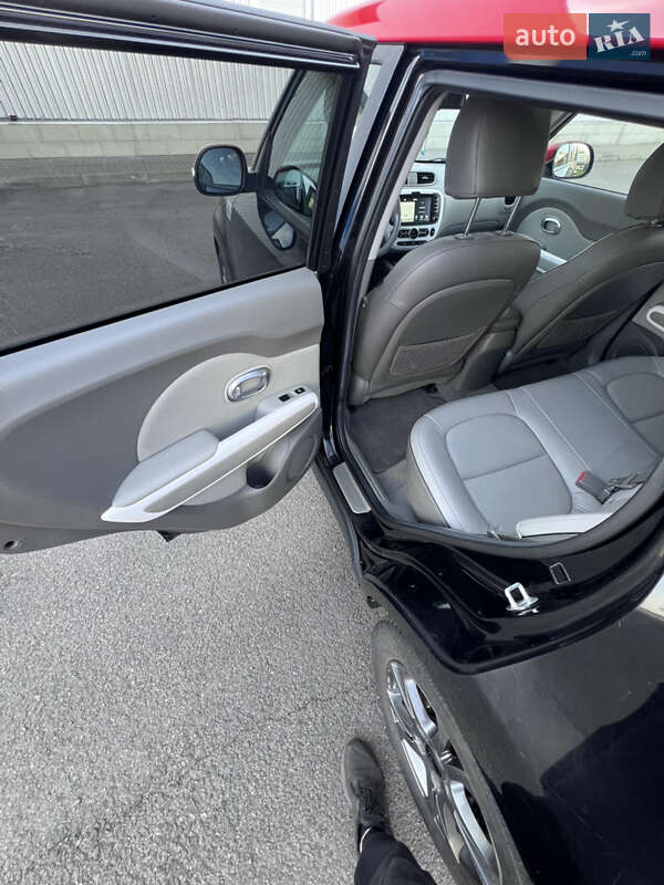 Внедорожник / Кроссовер Kia Soul 2015 в Ковеле