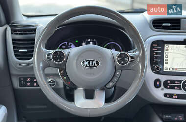Внедорожник / Кроссовер Kia Soul 2018 в 