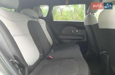 Позашляховик / Кросовер Kia Soul 2015 в 