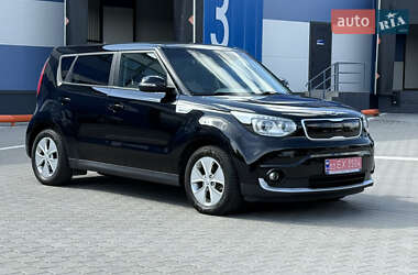 Внедорожник / Кроссовер Kia Soul 2015 в Ровно