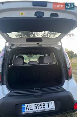 Внедорожник / Кроссовер Kia Soul 2014 в 