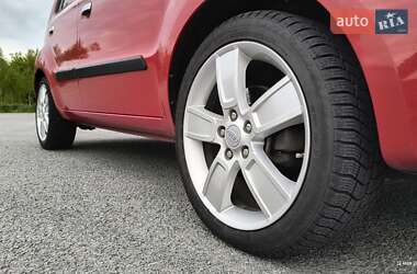 Внедорожник / Кроссовер Kia Soul 2008 в 