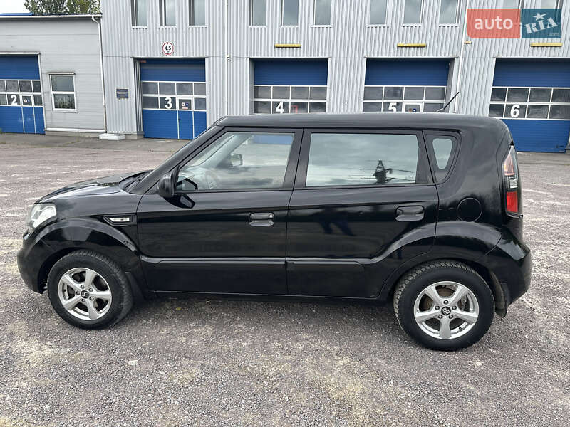 Внедорожник / Кроссовер Kia Soul 2009 в Ровно