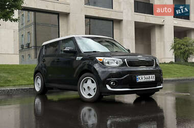 Позашляховик / Кросовер Kia Soul 2016 в Києві