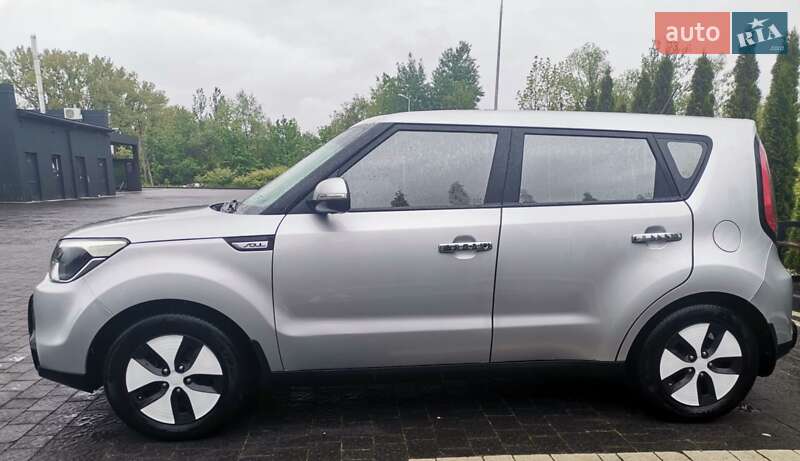 Внедорожник / Кроссовер Kia Soul 2015 в Надворной