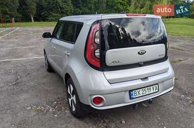 Внедорожник / Кроссовер Kia Soul 2016 в 
