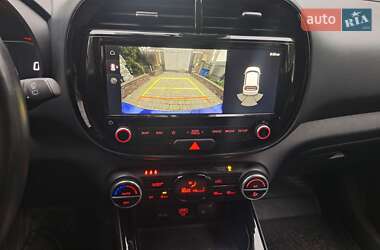 Позашляховик / Кросовер Kia Soul 2021 в 
