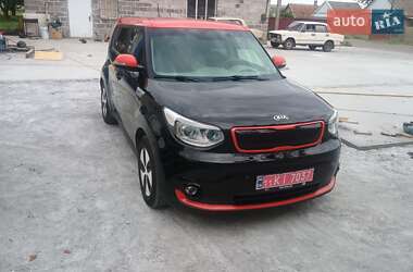 Внедорожник / Кроссовер Kia Soul 2015 в Запорожье