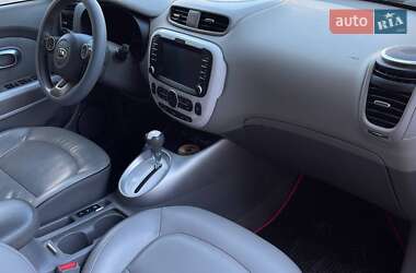 Внедорожник / Кроссовер Kia Soul 2015 в 
