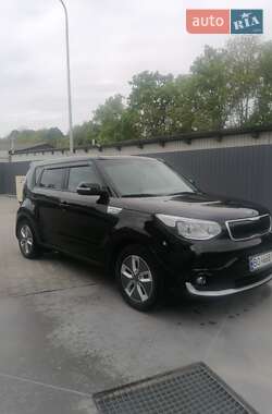 Внедорожник / Кроссовер Kia Soul 2017 в 