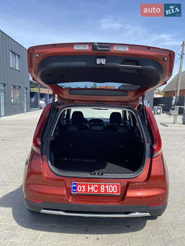 Позашляховик / Кросовер Kia Soul 2020 в Луцьку