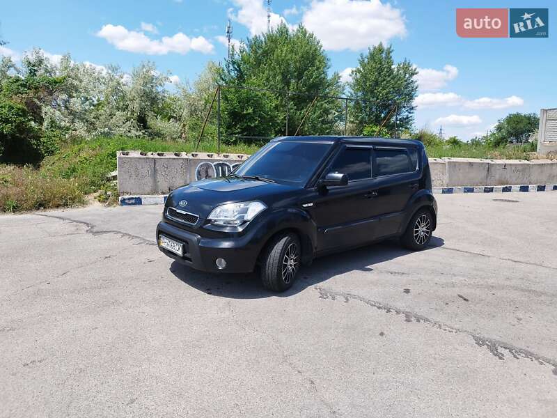 Позашляховик / Кросовер Kia Soul 2011 в Запоріжжі