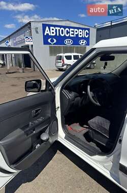 Внедорожник / Кроссовер Kia Soul 2011 в 
