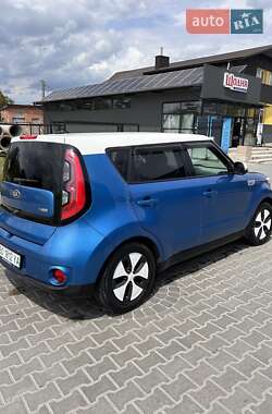 Внедорожник / Кроссовер Kia Soul 2015 в 