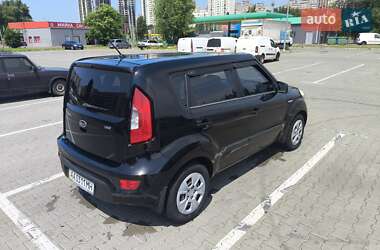 Внедорожник / Кроссовер Kia Soul 2012 в 
