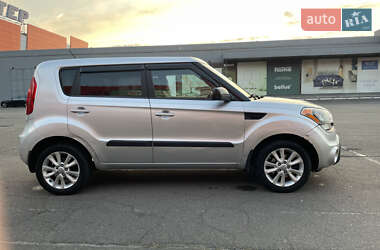 Внедорожник / Кроссовер Kia Soul 2011 в 