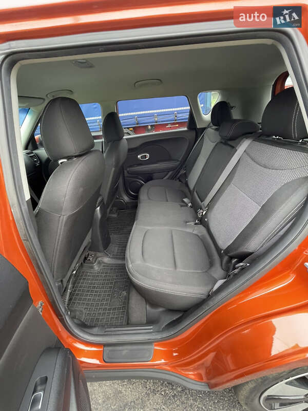 Внедорожник / Кроссовер Kia Soul 2017 в Ровно