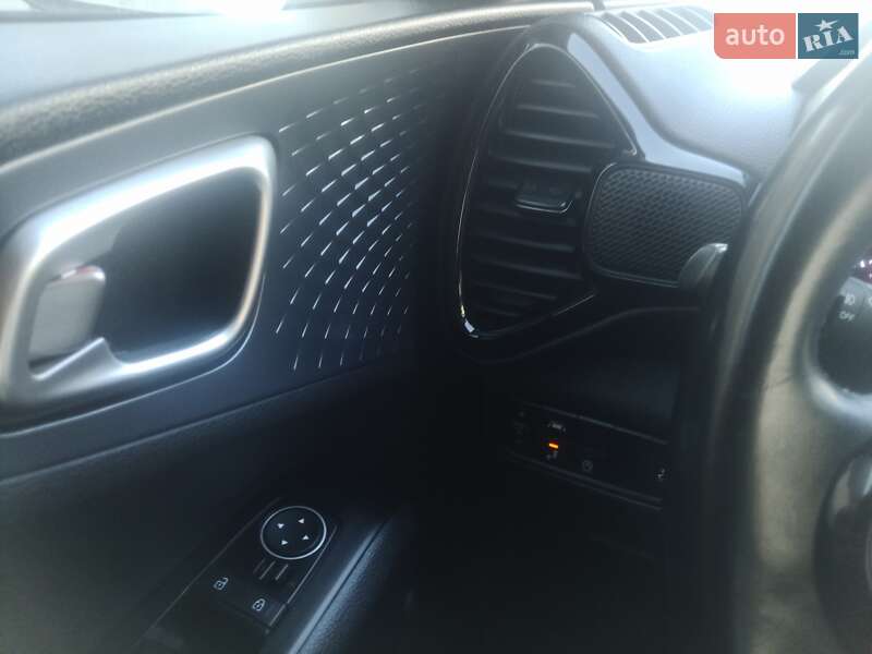 Внедорожник / Кроссовер Kia Soul 2020 в Одессе фото 25 Внедорожник / Кроссовер Kia Soul 2020 в Одессе