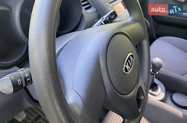 Внедорожник / Кроссовер Kia Soul 2011 в 
