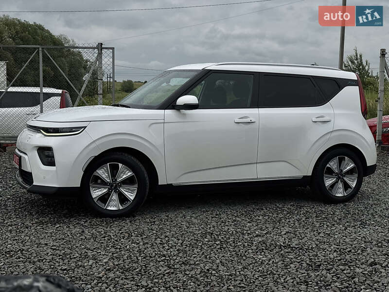 Позашляховик / Кросовер Kia Soul 2021 в Львові