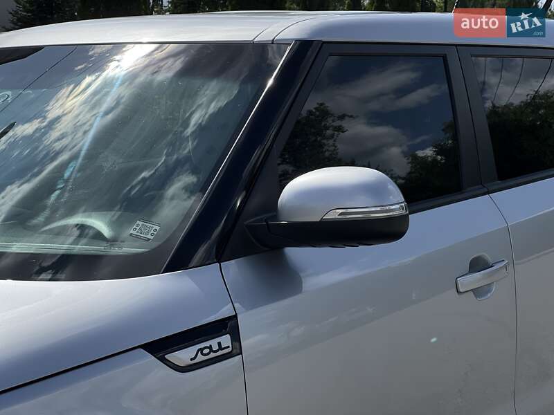 Внедорожник / Кроссовер Kia Soul 2014 в Харькове