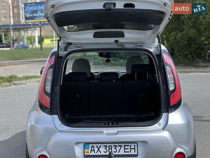 Внедорожник / Кроссовер Kia Soul 2014 в Харькове