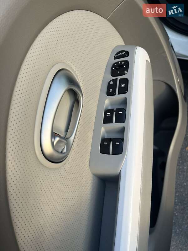 Внедорожник / Кроссовер Kia Soul 2015 в Ковеле