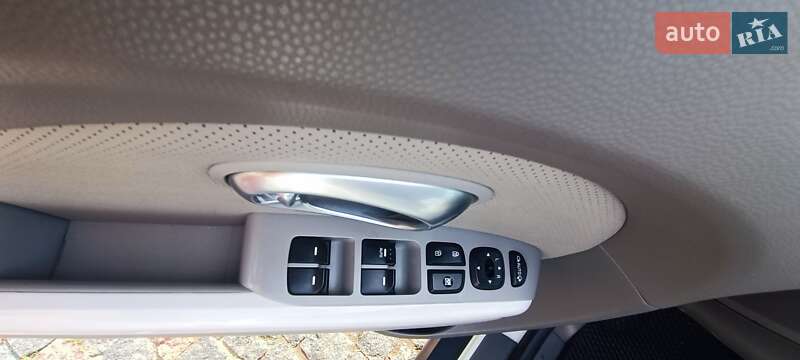 Позашляховик / Кросовер Kia Soul 2015 в Житомирі