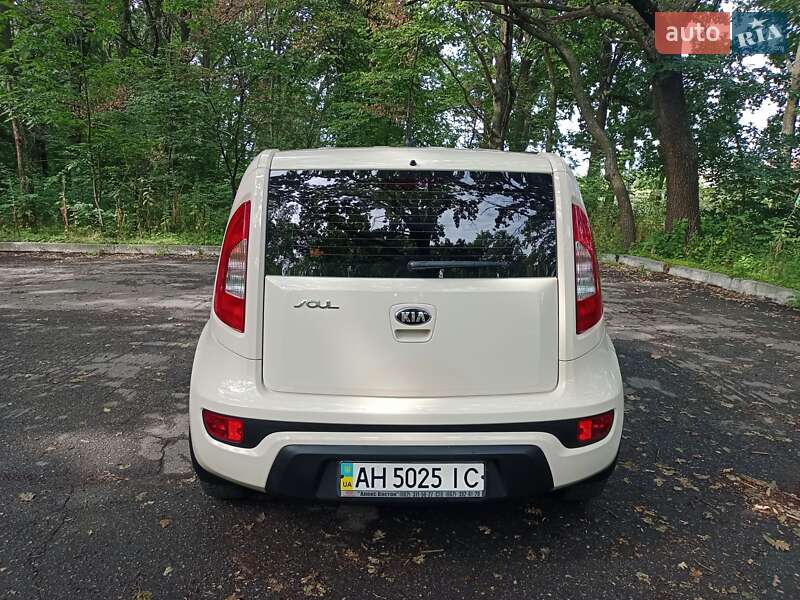 Внедорожник / Кроссовер Kia Soul 2012 в Полтаве