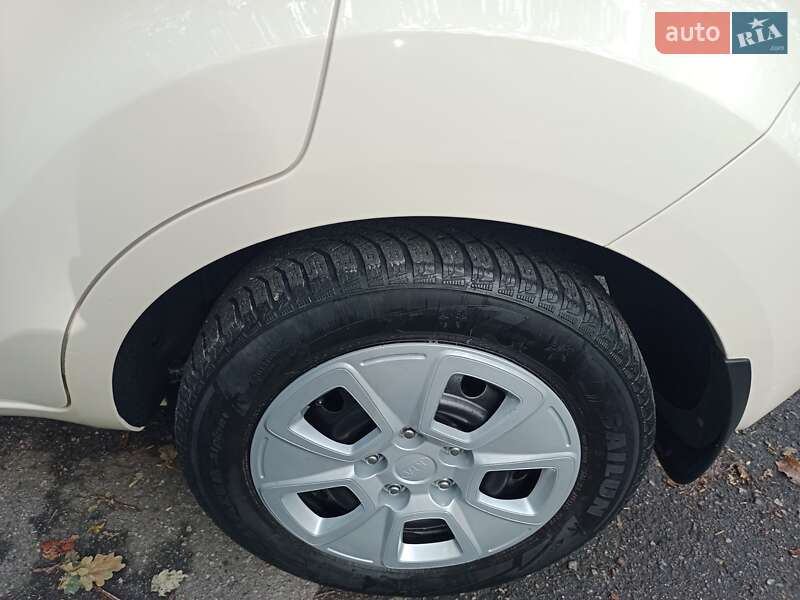 Внедорожник / Кроссовер Kia Soul 2012 в Полтаве