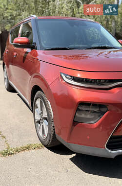 Внедорожник / Кроссовер Kia Soul 2020 в 