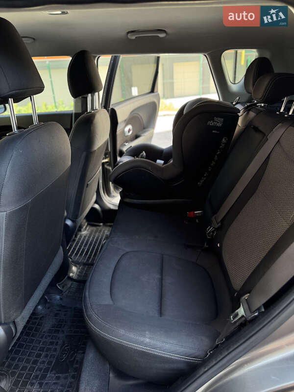 Позашляховик / Кросовер Kia Soul 2017 в Житомирі