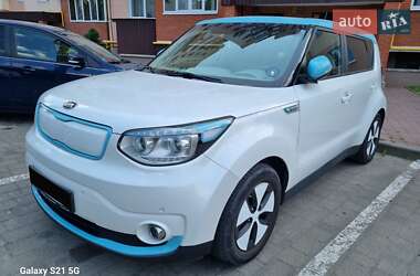 Внедорожник / Кроссовер Kia Soul 2016 в Ровно