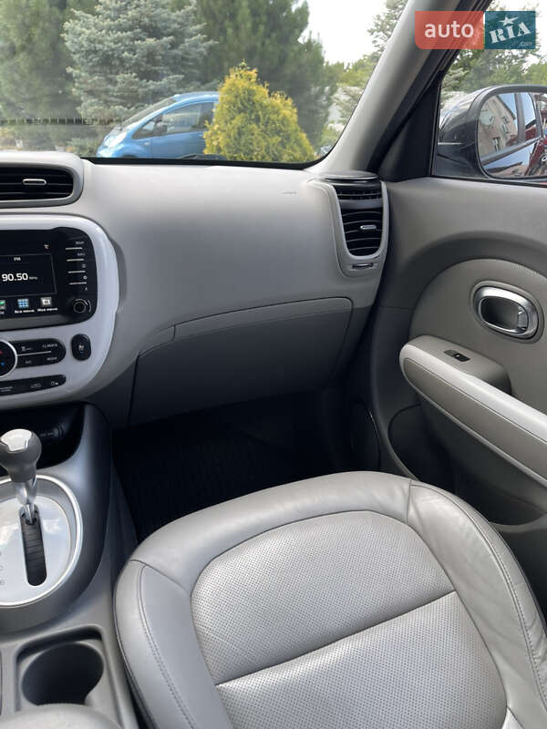 Внедорожник / Кроссовер Kia Soul 2016 в Днепре фото 20 Внедорожник / Кроссовер Kia Soul 2016 в Днепре