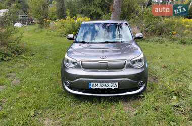 Внедорожник / Кроссовер Kia Soul 2015 в Житомире