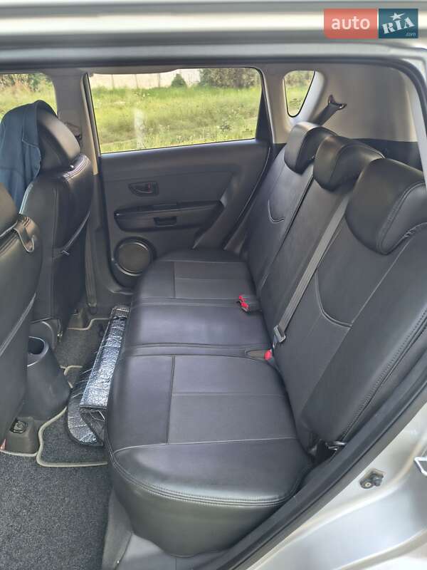 Внедорожник / Кроссовер Kia Soul 2011 в Конотопе фото 7 Внедорожник / Кроссовер Kia Soul 2011 в Конотопе