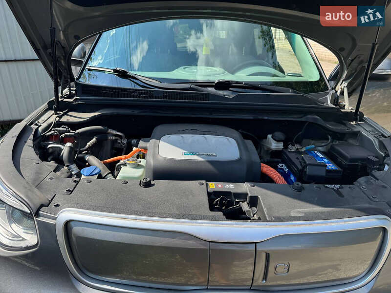 Позашляховик / Кросовер Kia Soul 2014 в Дніпрі