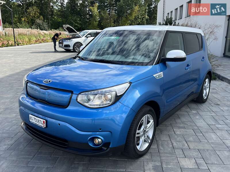 Внедорожник / Кроссовер Kia Soul 2015 в Луцке