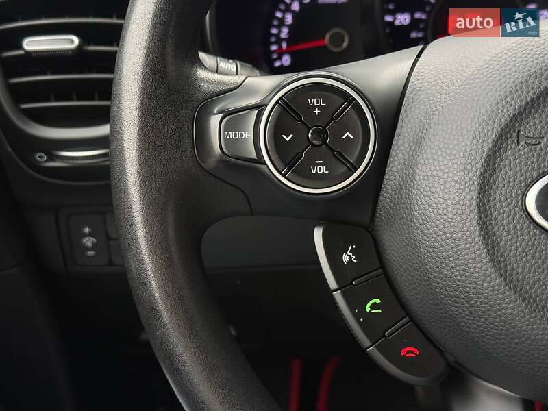 Внедорожник / Кроссовер Kia Soul 2017 в Ровно