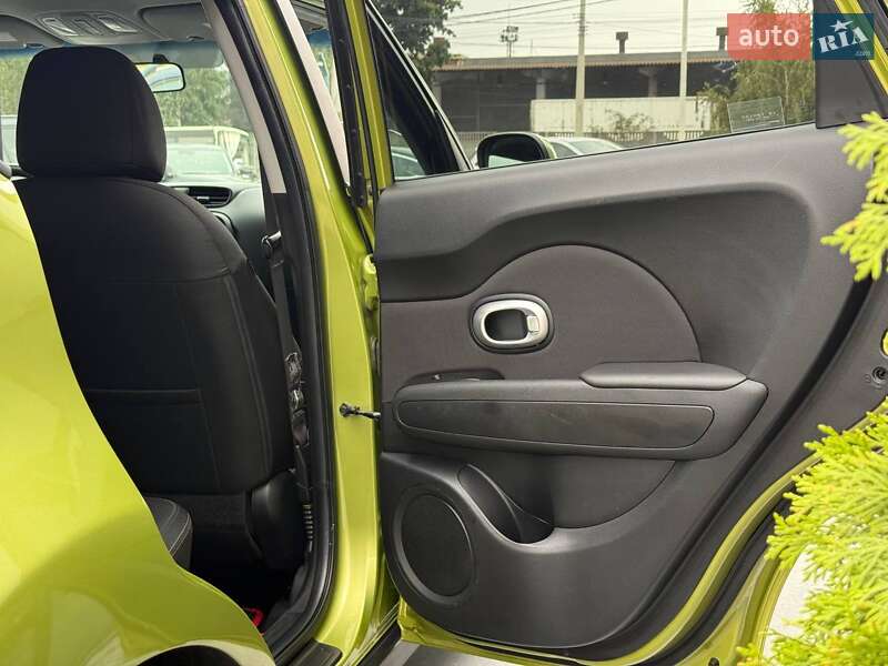 Внедорожник / Кроссовер Kia Soul 2017 в Ровно
