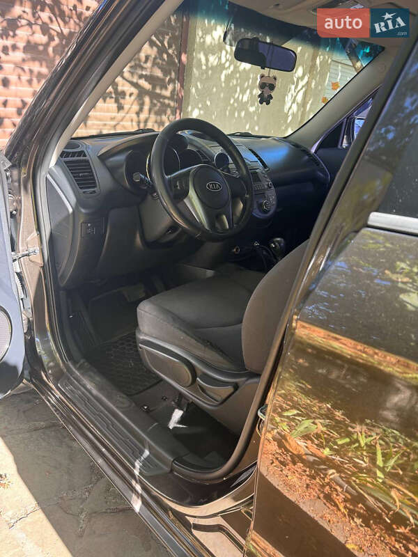 Позашляховик / Кросовер Kia Soul 2011 в Одесі