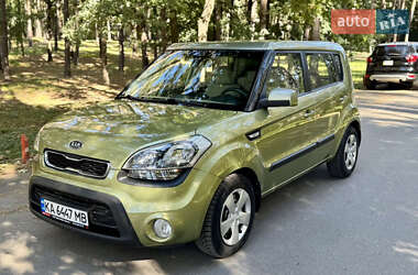 Позашляховик / Кросовер Kia Soul 2011 в Києві