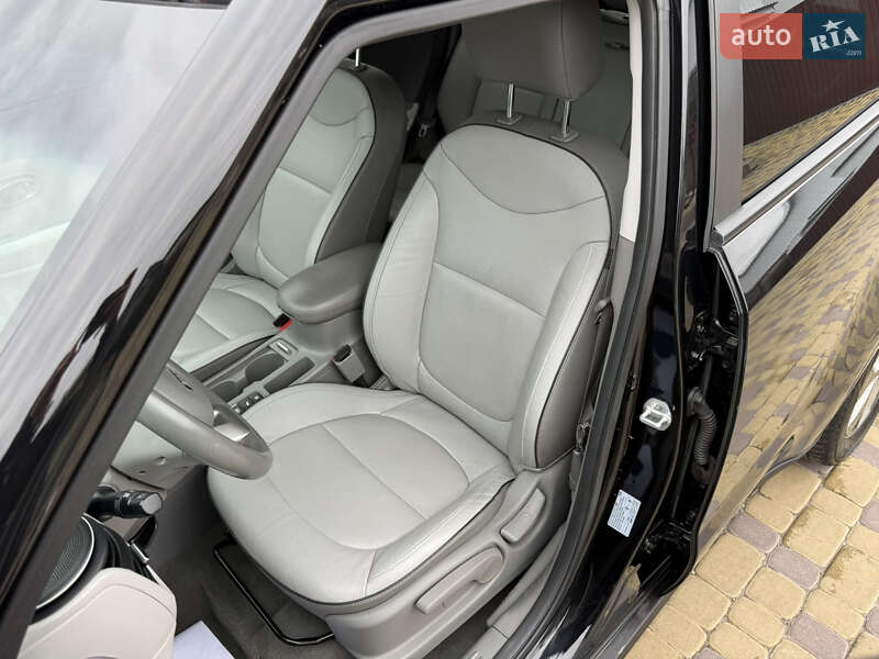 Позашляховик / Кросовер Kia Soul 2018 в Тернополі