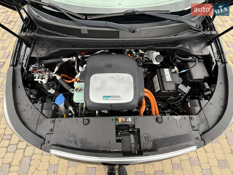 Позашляховик / Кросовер Kia Soul 2018 в Тернополі